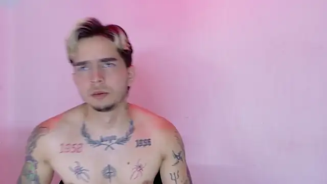 AliceandMax webcam