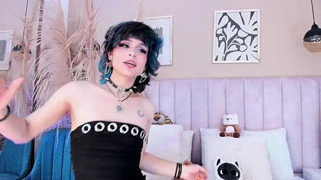 Lyausaphie - Trans webcam sex chat