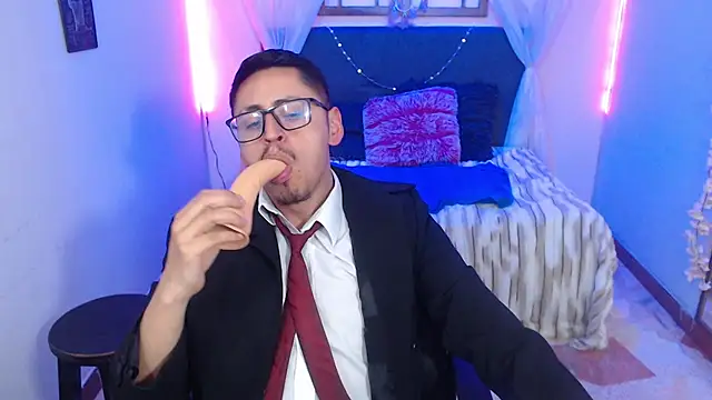 Alexx_levi webcam