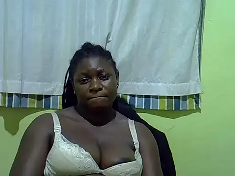 CURVY-CORAZZON webcam