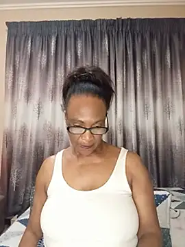 Hotgrannyx webcam