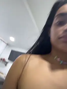 leilani_X webcam