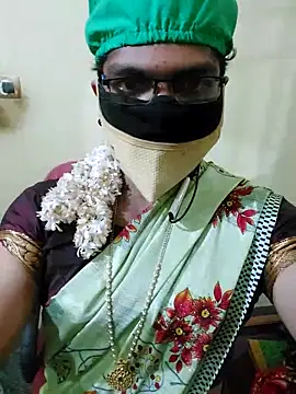 Nivi_23@xh webcam