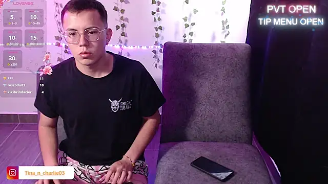 Tina_4_Charlie webcam