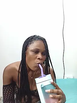 BlondieBitch webcam