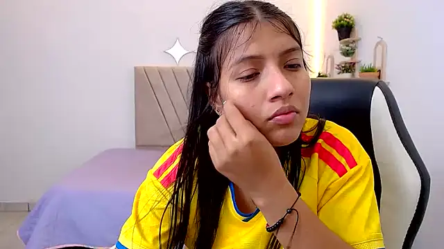 zara_cute webcam