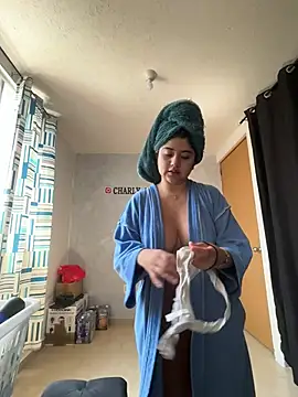 Charlyy1703 webcam