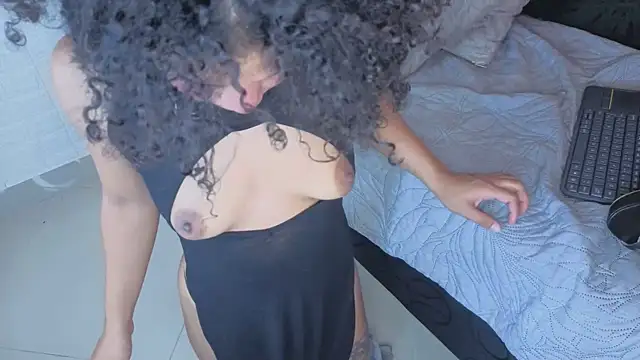 Meganisperfect69 webcam
