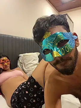Priyanka011 webcam