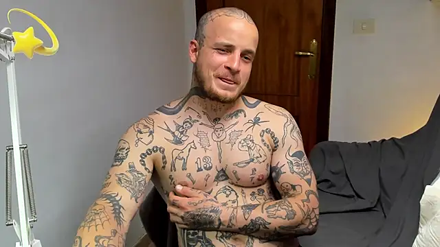 layneinchains webcam
