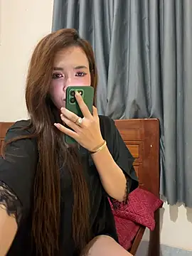 Quynhbabysexy webcam