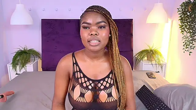 Yasminbrattz webcam