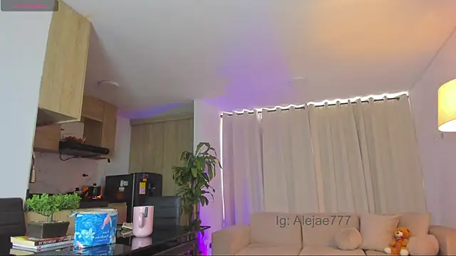 Aleja_evangeline webcam