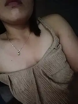 Hazel_Nova live cam on StripChat