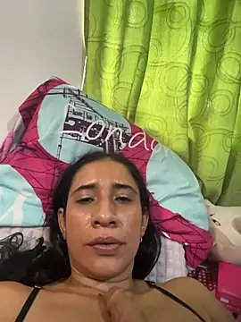 paolaqueenxx webcam