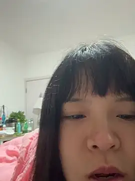 caill11 live cam on StripChat