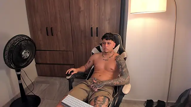 Jake_simons webcam
