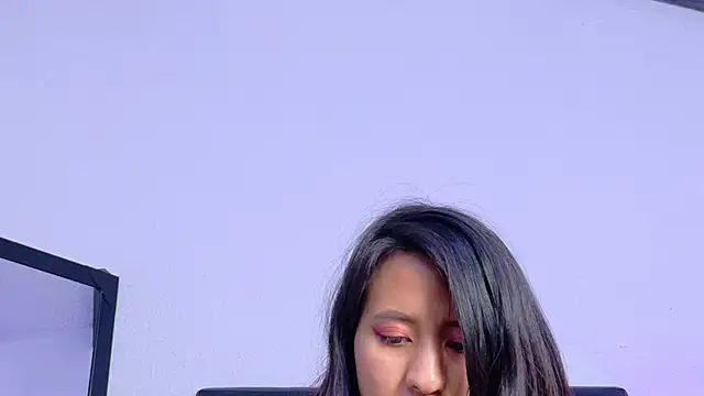 skinny_hottie18 - Skinny_hottie18's free webcam