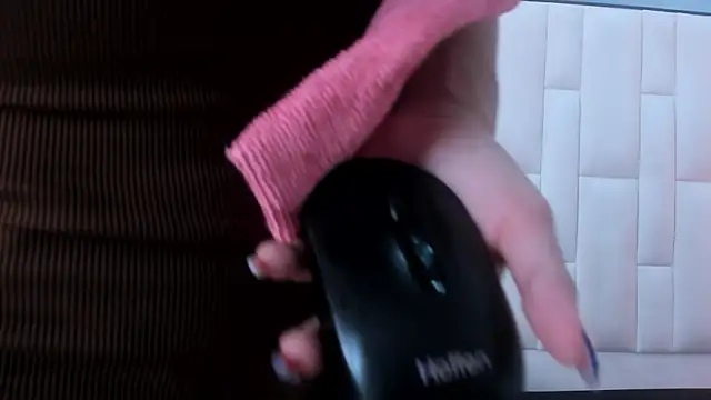 RebecaRelish webcam