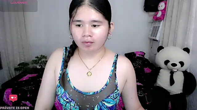 Brittany_143 webcam