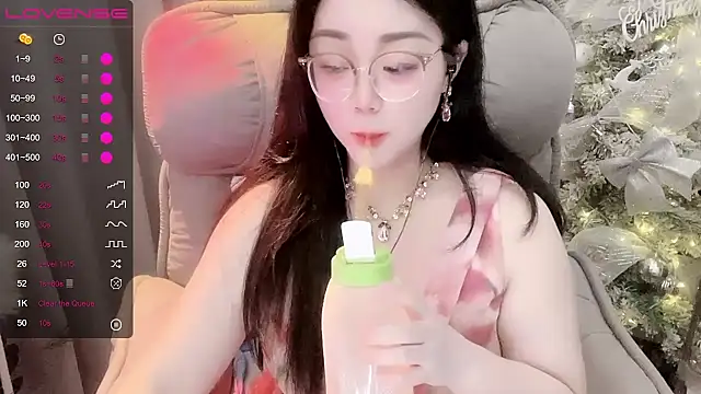 Monica-666888- webcam