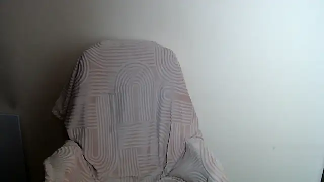 LiaSeass_ webcam