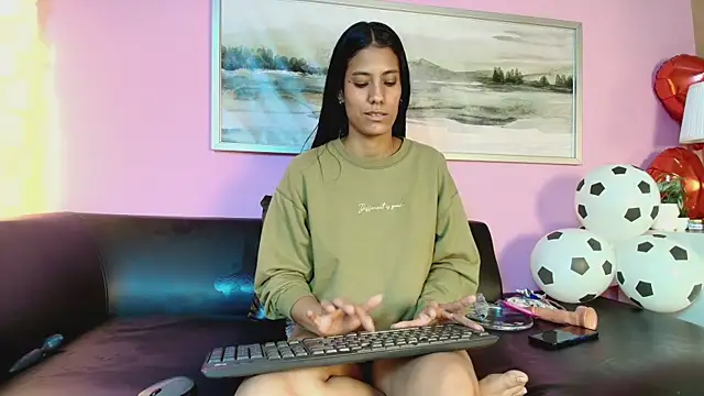 Lunaavega_ webcam