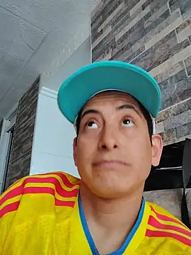 Tiger_cryad live cam on StripChat