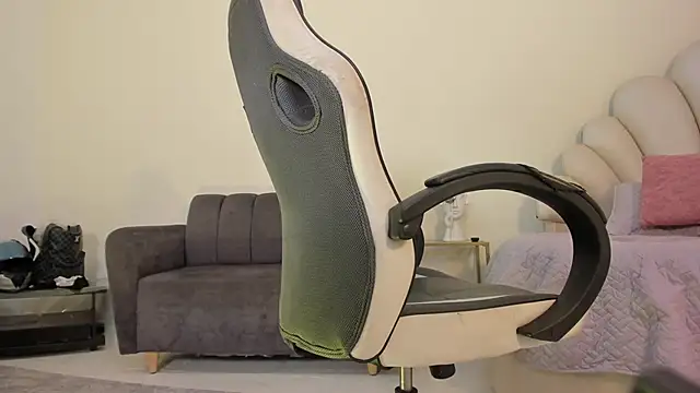 MaximusClark live sex cam