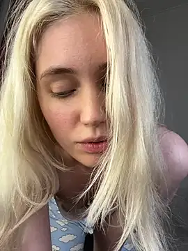 LovelyMiu