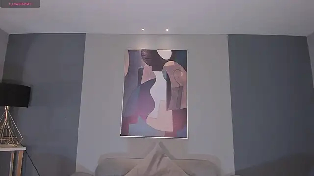 MilaLawrence webcam
