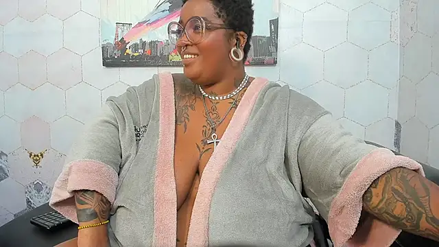 Anaa_Fuentess webcam