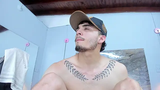 James-06 webcam