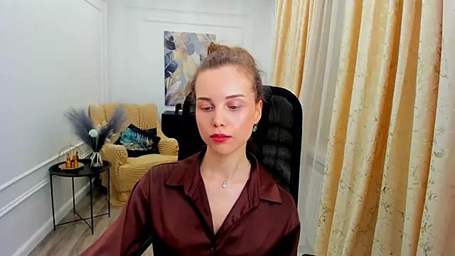 MileyWings webcam