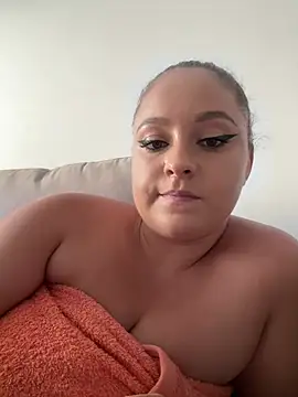 PatriciaSpice live cam on StripChat