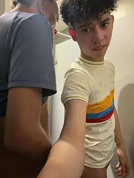 yoursexyjose webcam