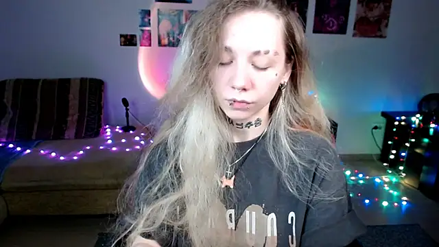 Nica_Kawaii webcam