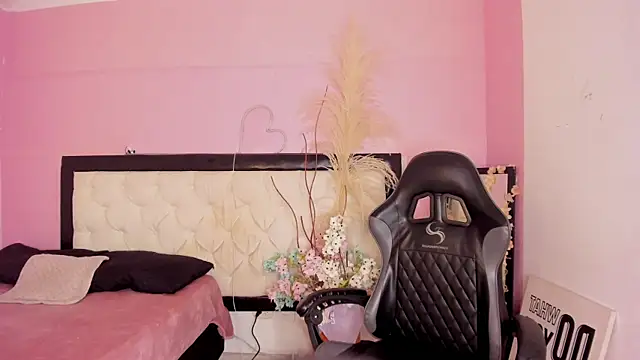 Julieth_Caandy webcam