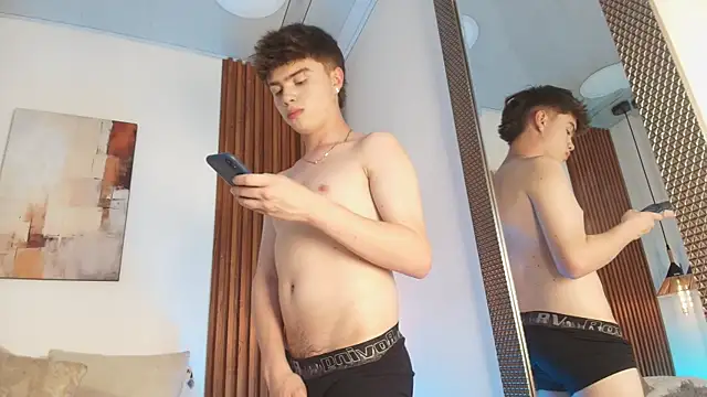 Ian_Stone_ webcam
