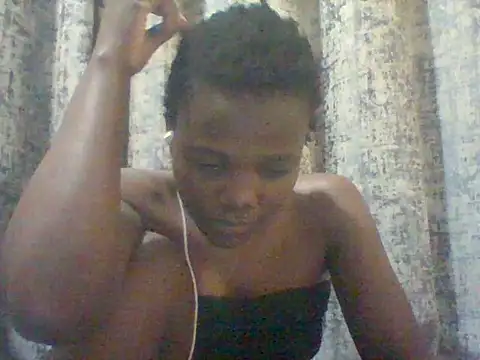 tina_2030 webcam