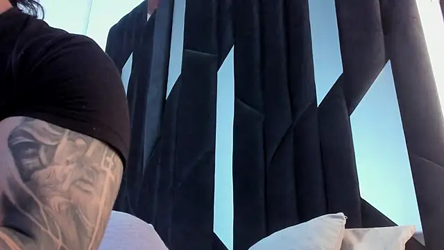 Justin_WhiteJS webcam