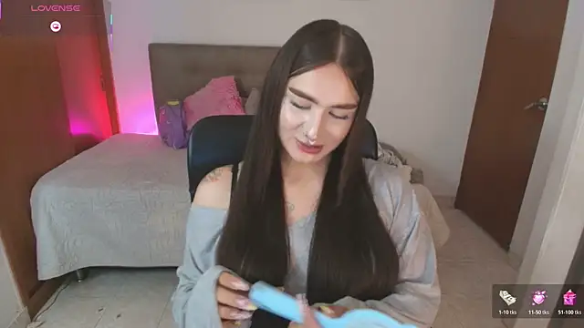 Miley_Baker webcam