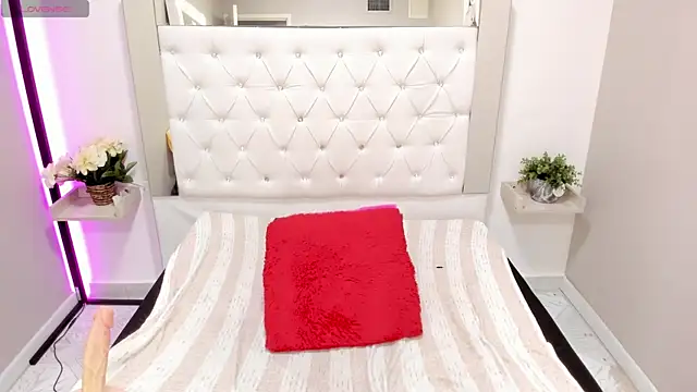 Ashleyyrobert webcam