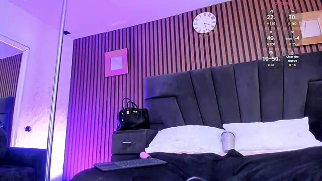 MeganFoxxi_ webcam