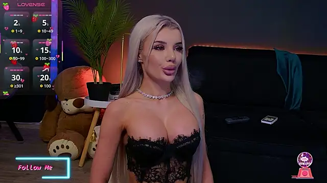 CelyneMay webcam
