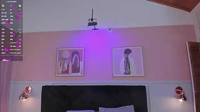 elodie_walker webcam