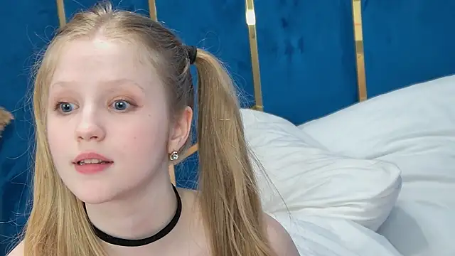 LilianHowards webcam