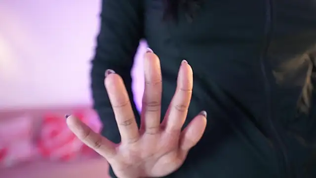 VioletJoness_ webcam