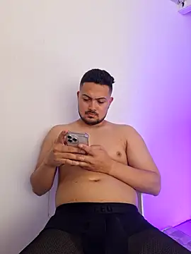 ORTIZ96hot live sex cam