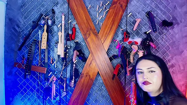 Mistress_lexi_bdsm live cam on StripChat